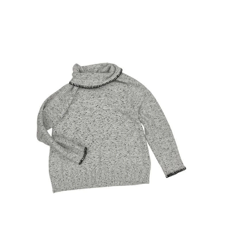 Sweater By Cable And Gauge In Grey, Size:L