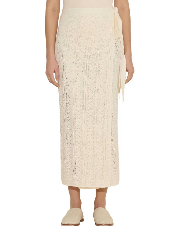 Kelp Crochet Skirt In White