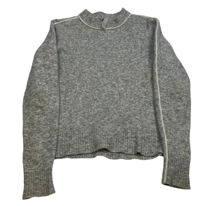 Sweater By Athleta In Grey, Size: S